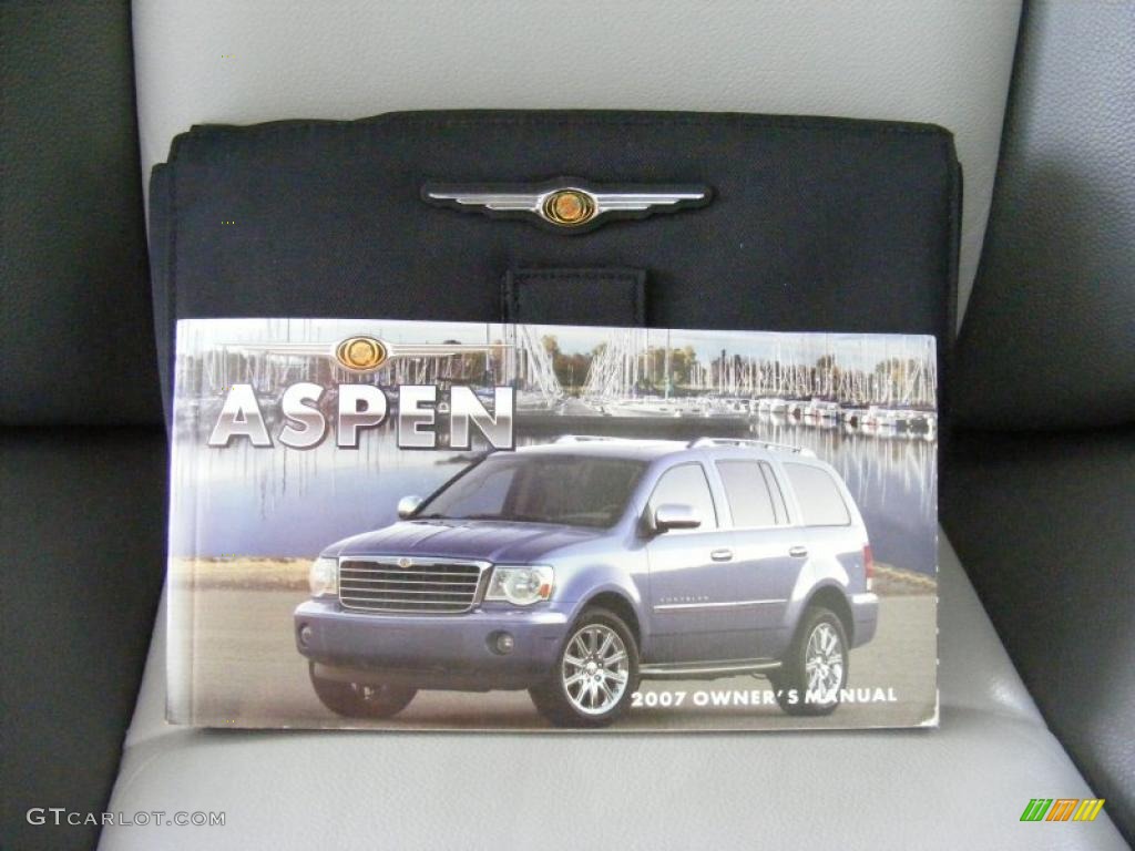 2007 Aspen Limited 4WD - Bright Silver Metallic / Dark Slate Gray/Light Slate Gray photo #33