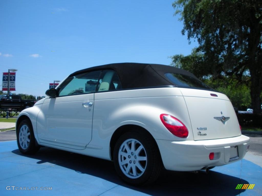 2007 PT Cruiser Convertible - Cool Vanilla White / Pastel Slate Gray photo #3