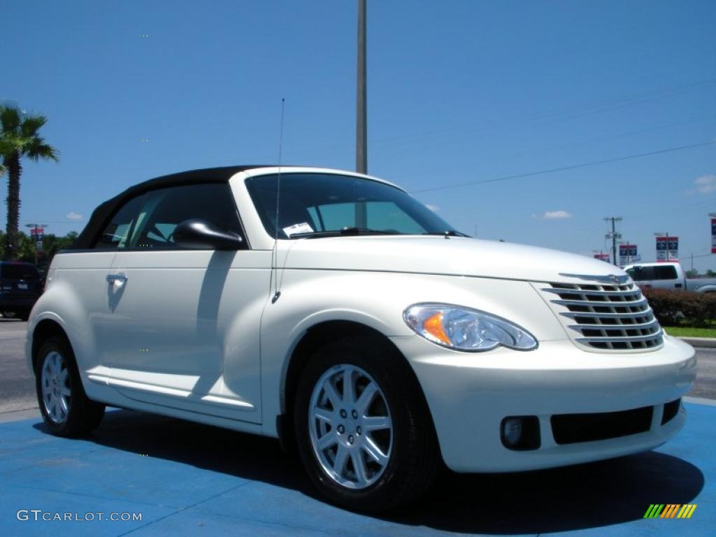 2007 PT Cruiser Convertible - Cool Vanilla White / Pastel Slate Gray photo #7