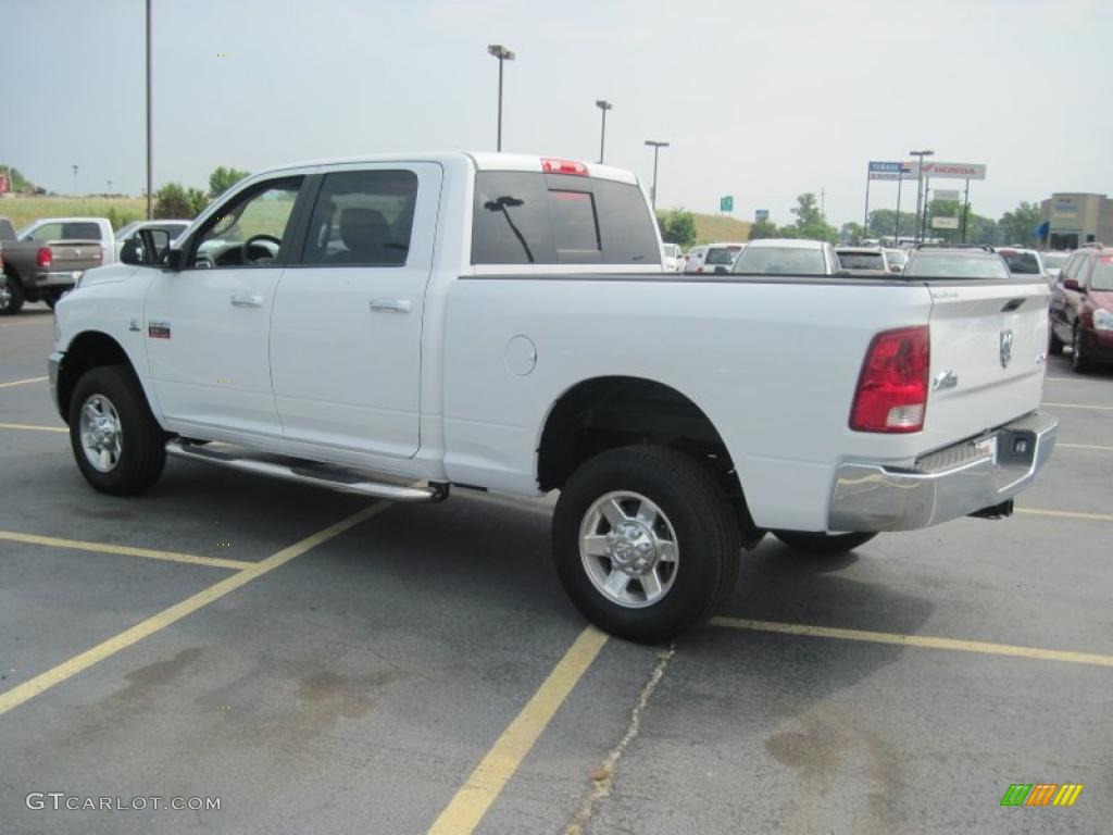 2010 Ram 2500 Big Horn Edition Crew Cab 4x4 - Bright White / Light Pebble Beige/Bark Brown photo #7