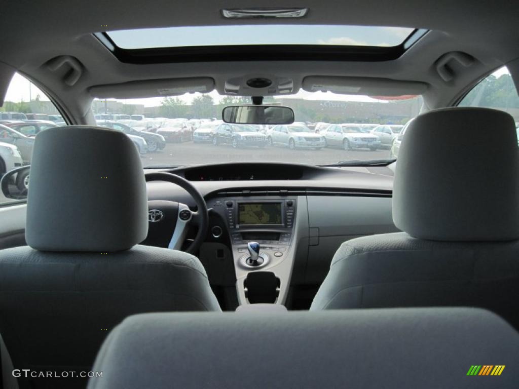 2010 Prius Hybrid III - Classic Silver Metallic / Misty Gray photo #10