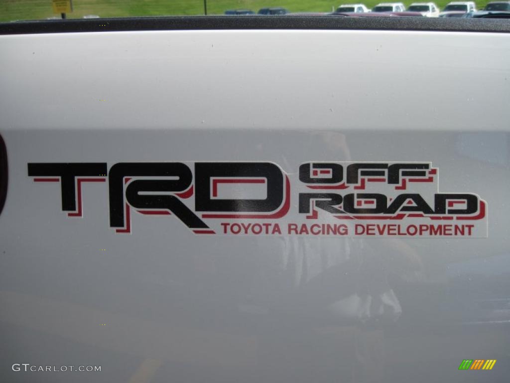 2010 Tundra TRD CrewMax - Super White / Graphite Gray photo #7