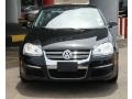Black - Jetta SE Sedan Photo No. 2