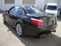 Black Sapphire Metallic - M5 Sedan Photo No. 10