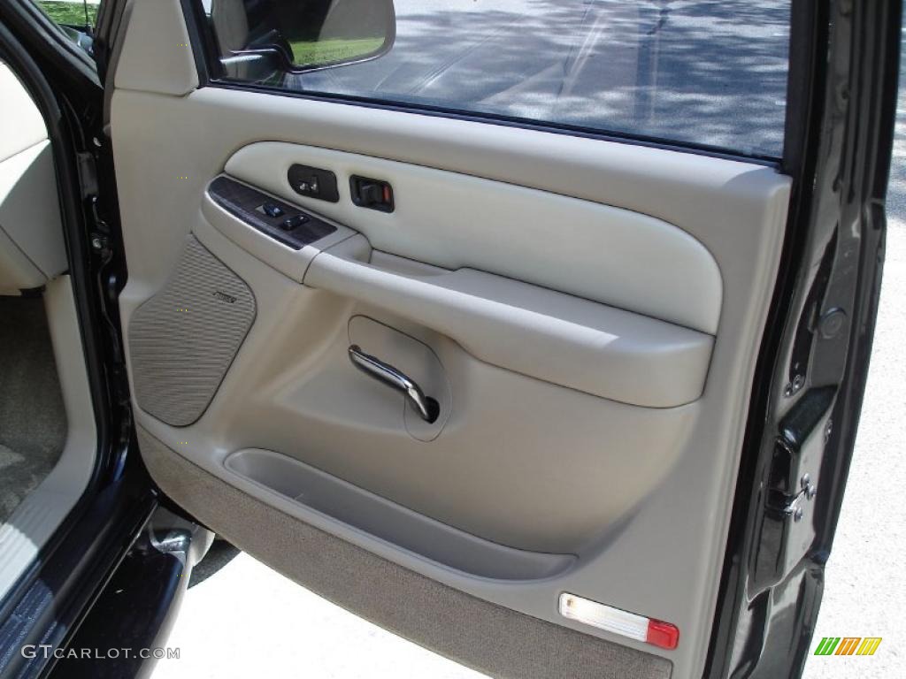 2003 Yukon Denali AWD - Onyx Black / Sandstone photo #40