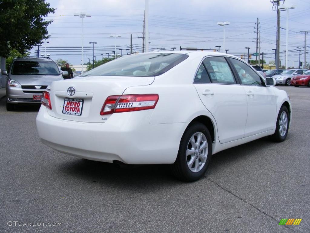 2011 Camry LE - Super White / Ash photo #2