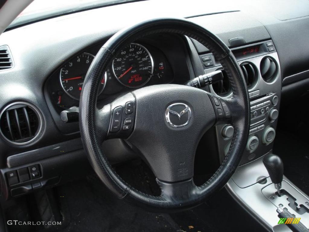 2004 MAZDA6 s Hatchback - Volcanic Red / Black photo #9