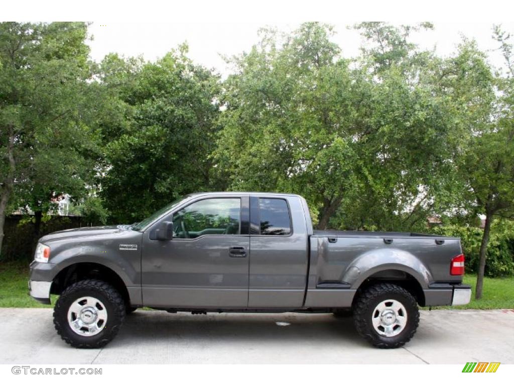 2004 F150 XLT SuperCab 4x4 - Dark Shadow Grey Metallic / Dark Flint photo #4