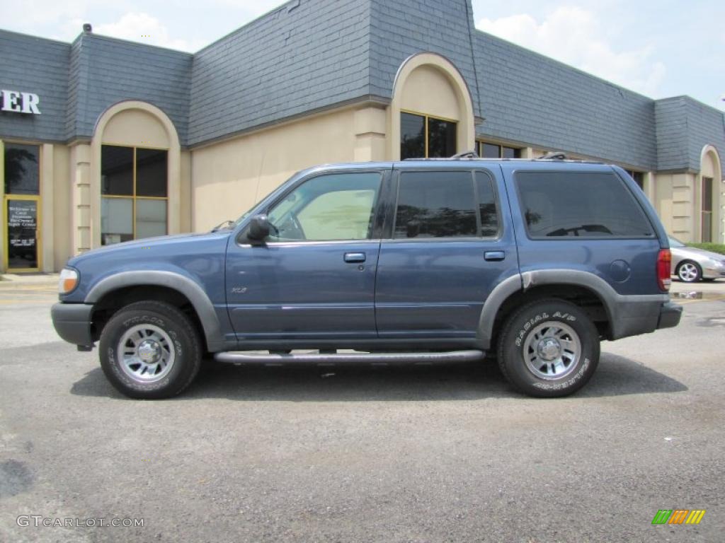 2000 Explorer XLS - Medium Wedgewood Blue Metallic / Medium Graphite photo #4