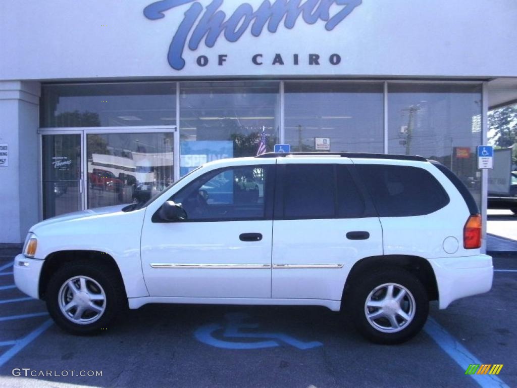 Summit White GMC Envoy