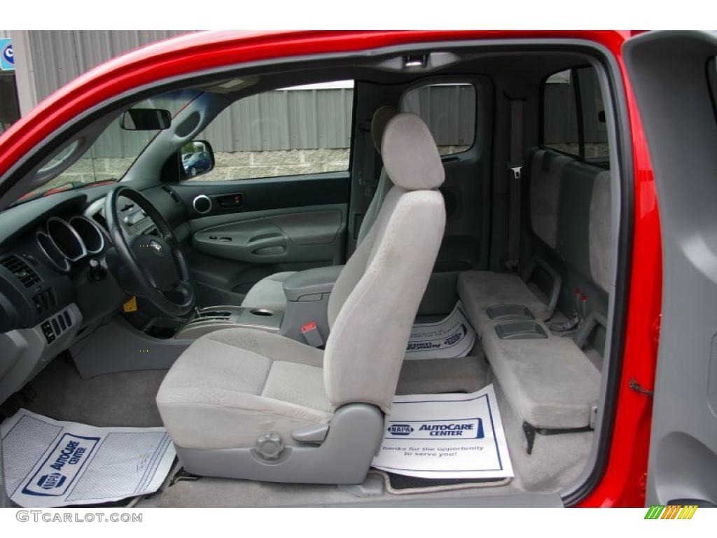 2006 Tacoma V6 Access Cab 4x4 - Radiant Red / Graphite Gray photo #5
