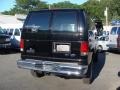 Black - E Series Van E250 XLT Cargo 4x4 Photo No. 7