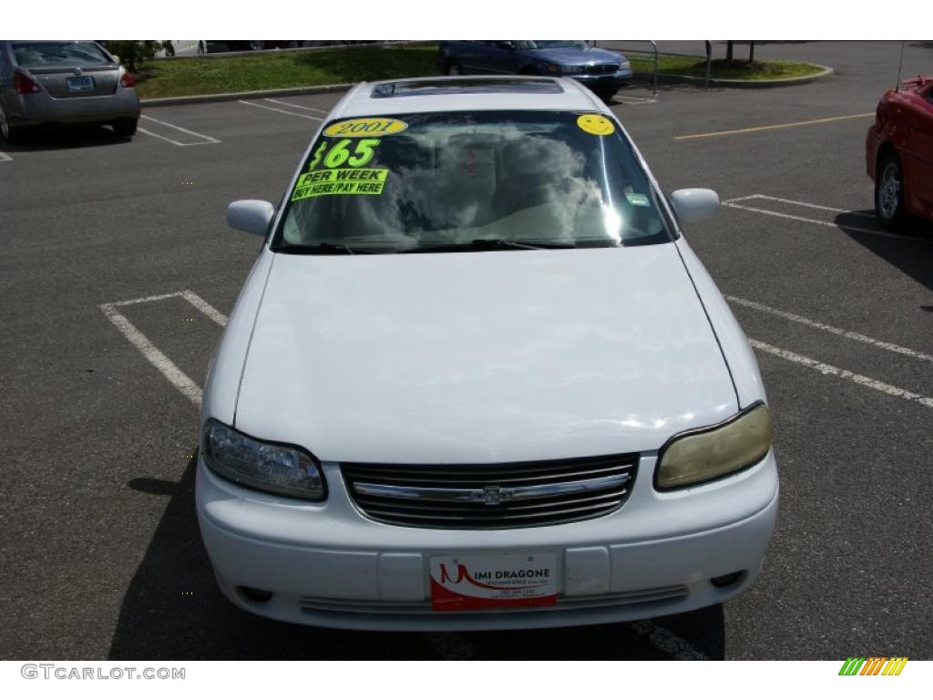 2001 Malibu LS Sedan - Bright White / Neutral photo #2