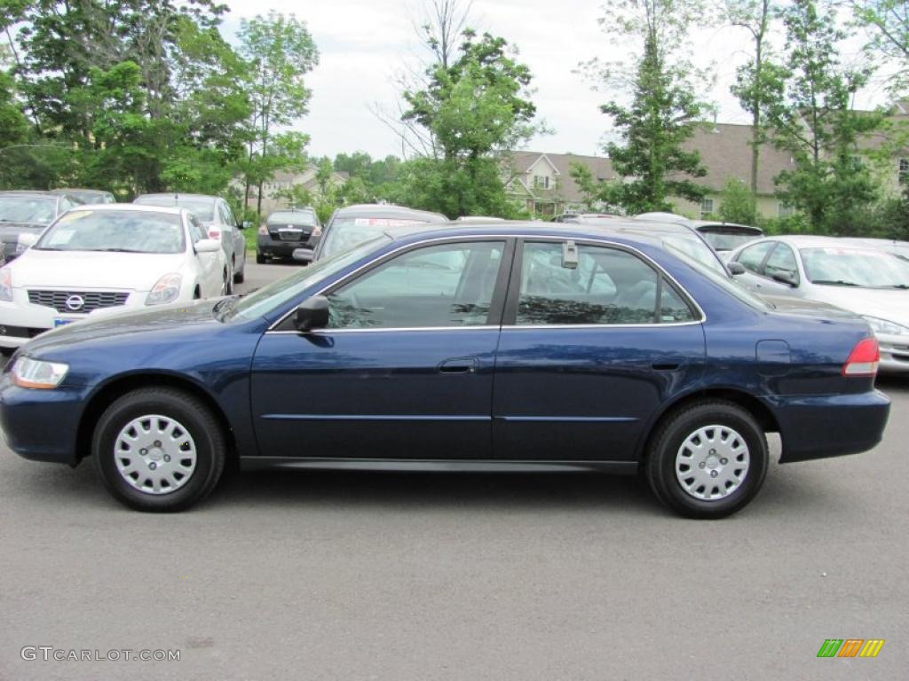 2002 Accord VP Sedan - Eternal Blue Pearl / Quartz Gray photo #11