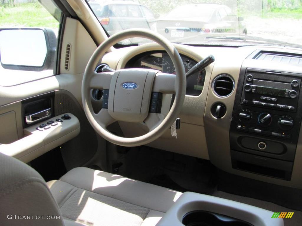 2005 F150 XLT SuperCrew 4x4 - Dark Toreador Red Metallic / Tan photo #4