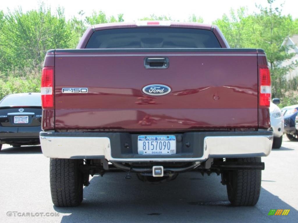 2005 F150 XLT SuperCrew 4x4 - Dark Toreador Red Metallic / Tan photo #16