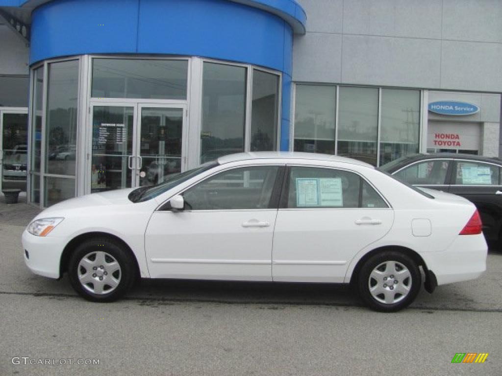 2007 Accord LX Sedan - Taffeta White / Ivory photo #2