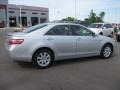 Titanium Metallic - Camry XLE Photo No. 2