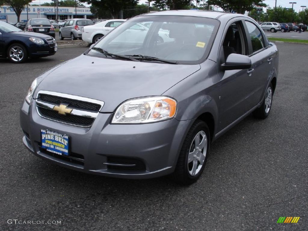 2009 Aveo LT Sedan - Medium Gray / Charcoal photo #1