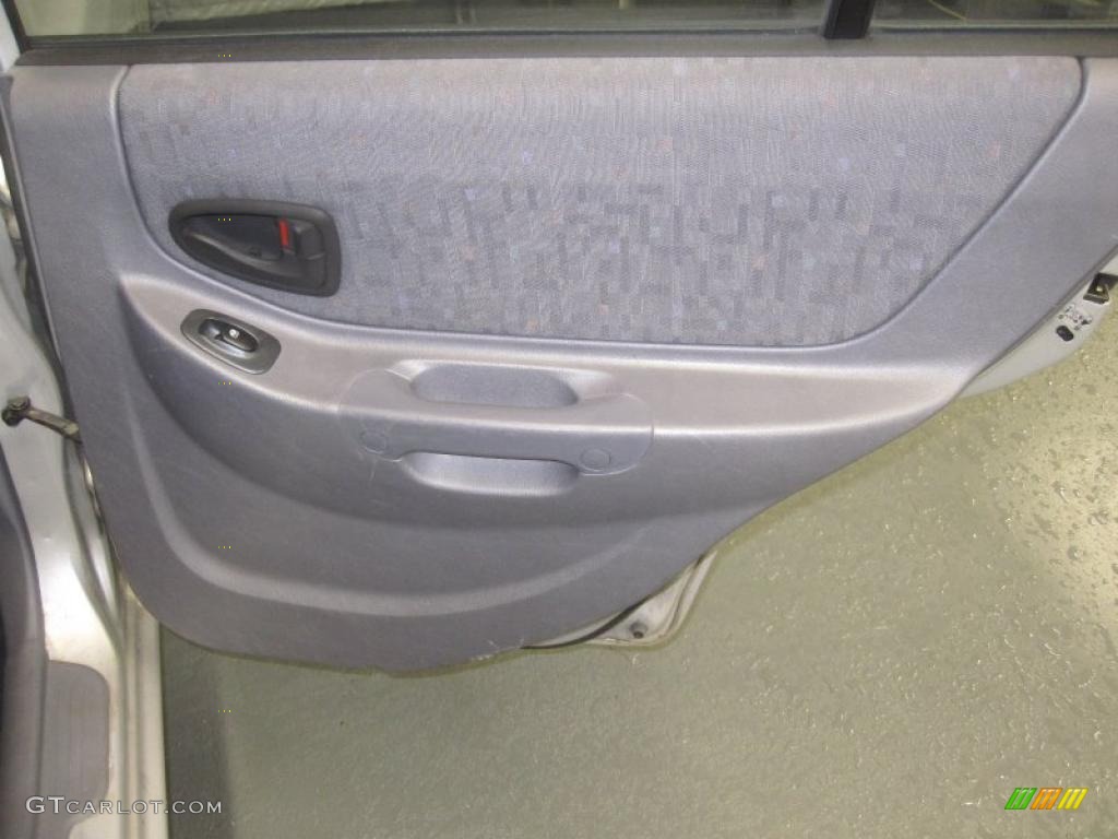 2004 Accent GL Sedan - Silver Mist / Gray photo #6