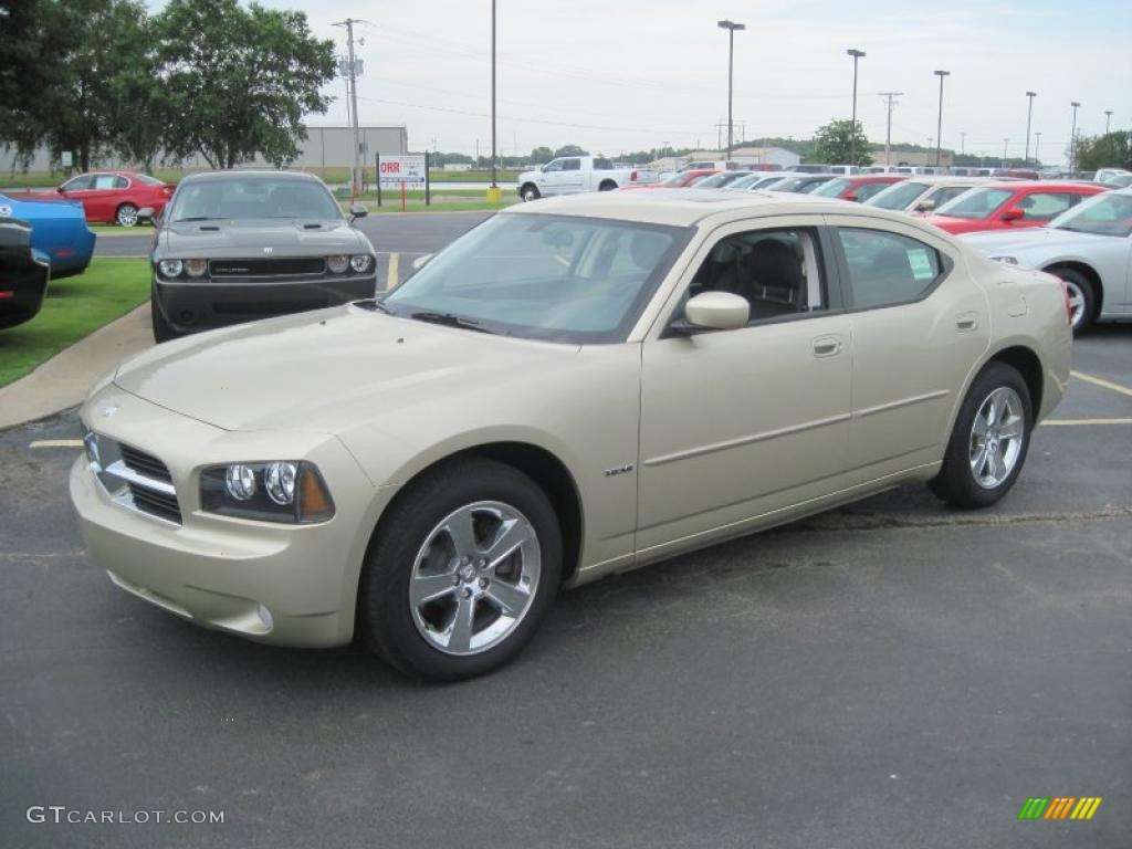 2010 Charger R/T - White Gold Pearl / Dark Slate Gray photo #1