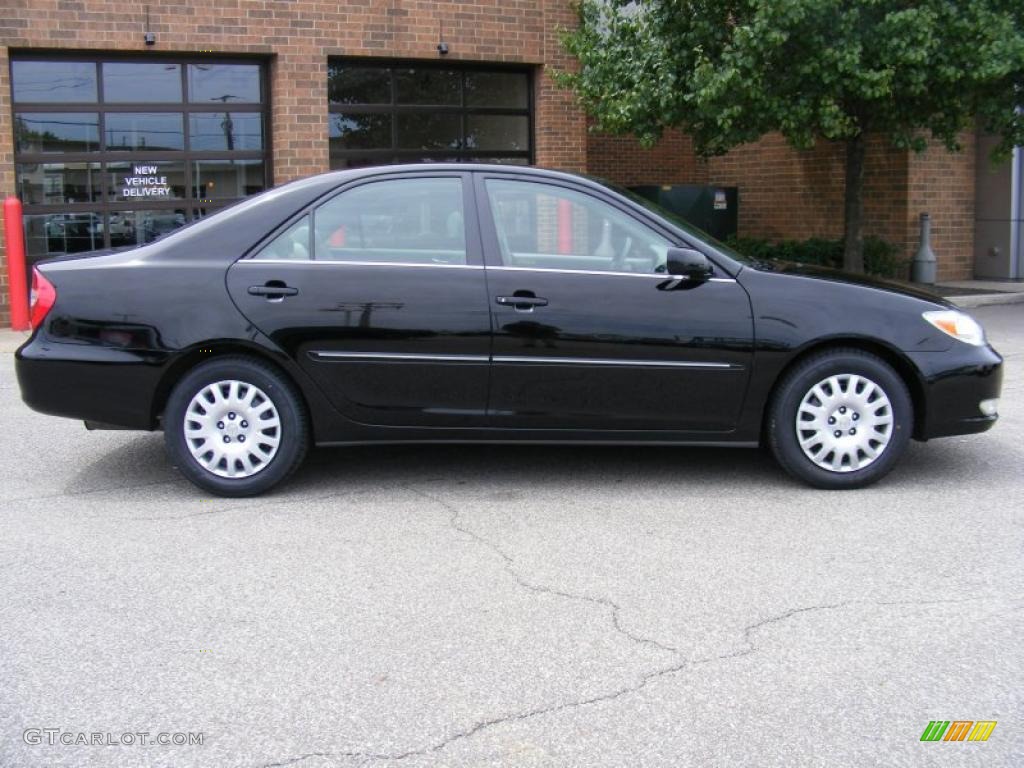 2003 Camry XLE - Black / Stone photo #2