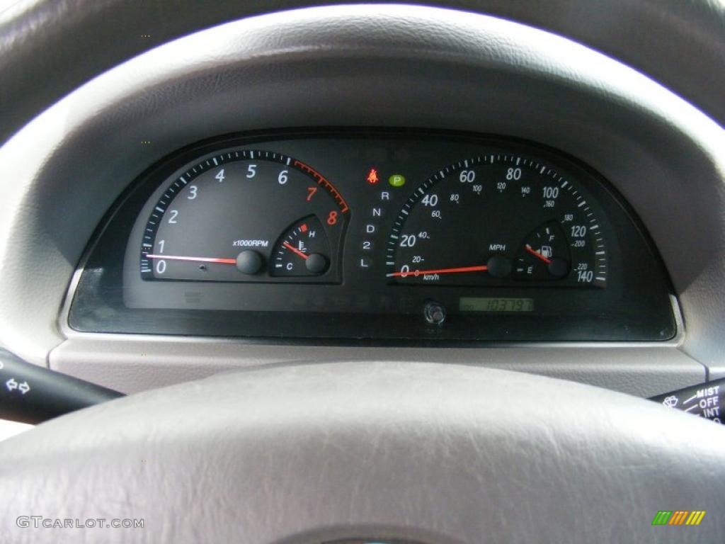 2004 Camry LE - Black / Stone photo #16