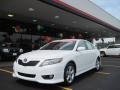 Super White - Camry SE Photo No. 1