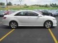 Super White - Camry SE Photo No. 3