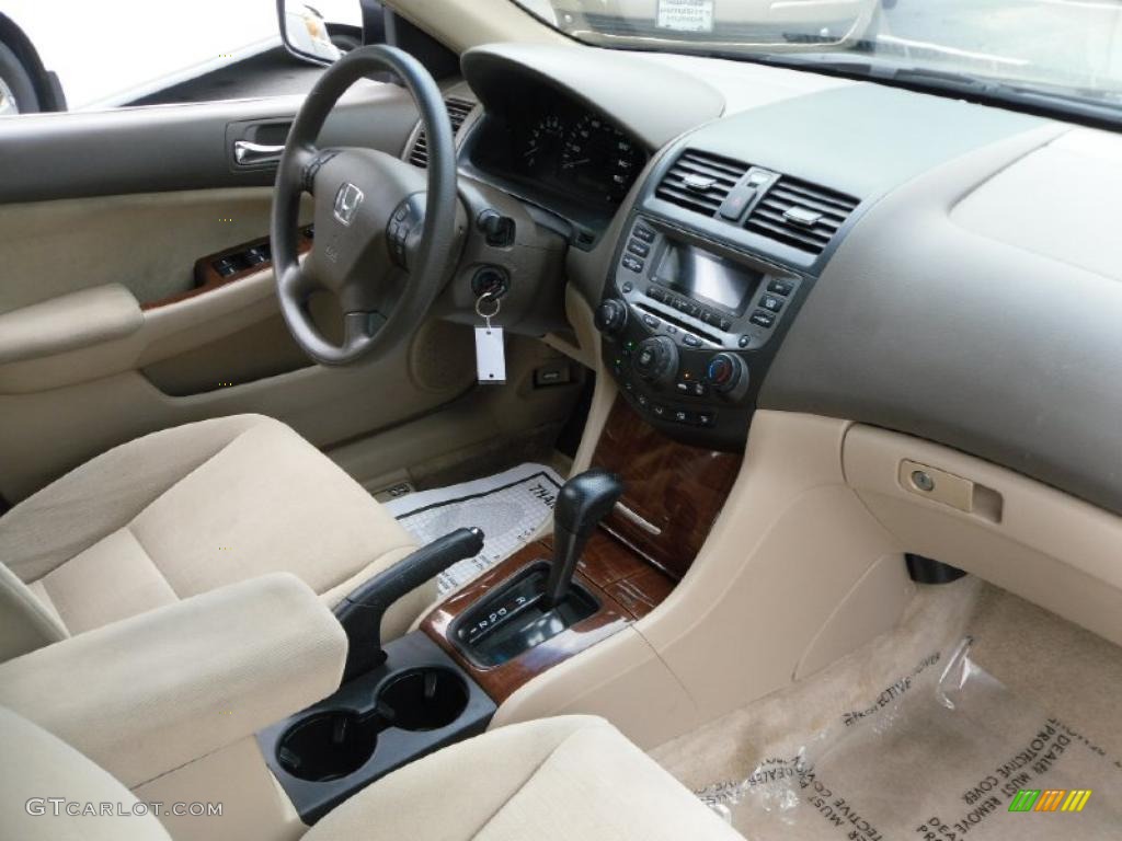 2007 Accord EX Sedan - Nighthawk Black Pearl / Ivory photo #22