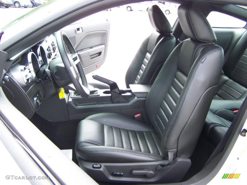 2007 Mustang Shelby GT Coupe - Performance White / Dark Charcoal photo #14