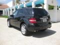Black - ML 350 4Matic Photo No. 3