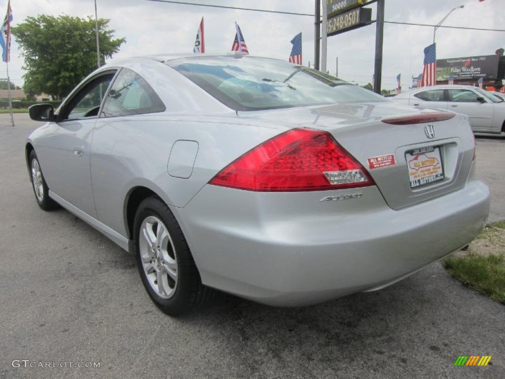 2006 Accord EX-L Coupe - Alabaster Silver Metallic / Gray photo #8