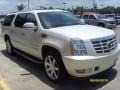 White Diamond - Escalade ESV AWD Photo No. 5