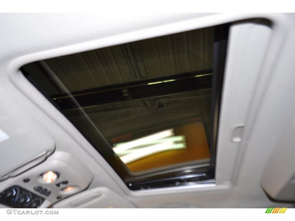 2004 Yukon XL Denali AWD - Silver Birch Metallic / Sandstone photo #10