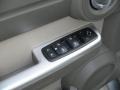 Stone White - Nitro SLT 4x4 Photo No. 9