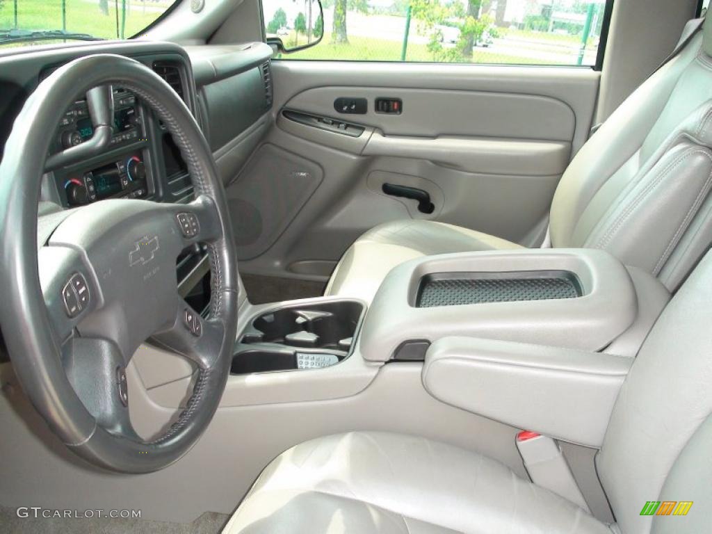 2004 Tahoe Z71 4x4 - Sport Red Metallic / Tan/Neutral photo #15