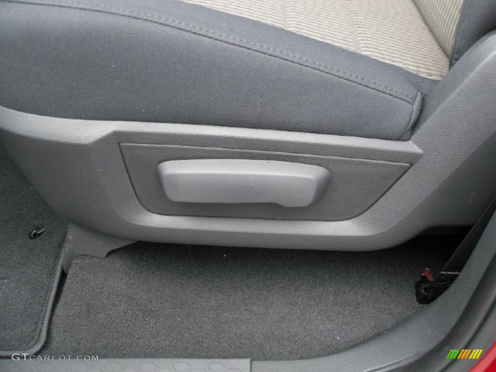 2010 Ram 1500 ST Quad Cab 4x4 - Inferno Red Crystal Pearl / Dark Slate/Medium Graystone photo #8