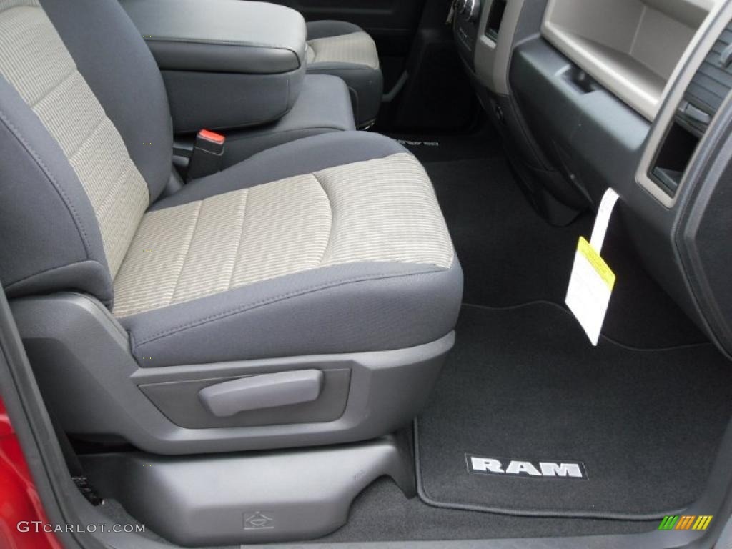 2010 Ram 1500 ST Quad Cab 4x4 - Inferno Red Crystal Pearl / Dark Slate/Medium Graystone photo #17