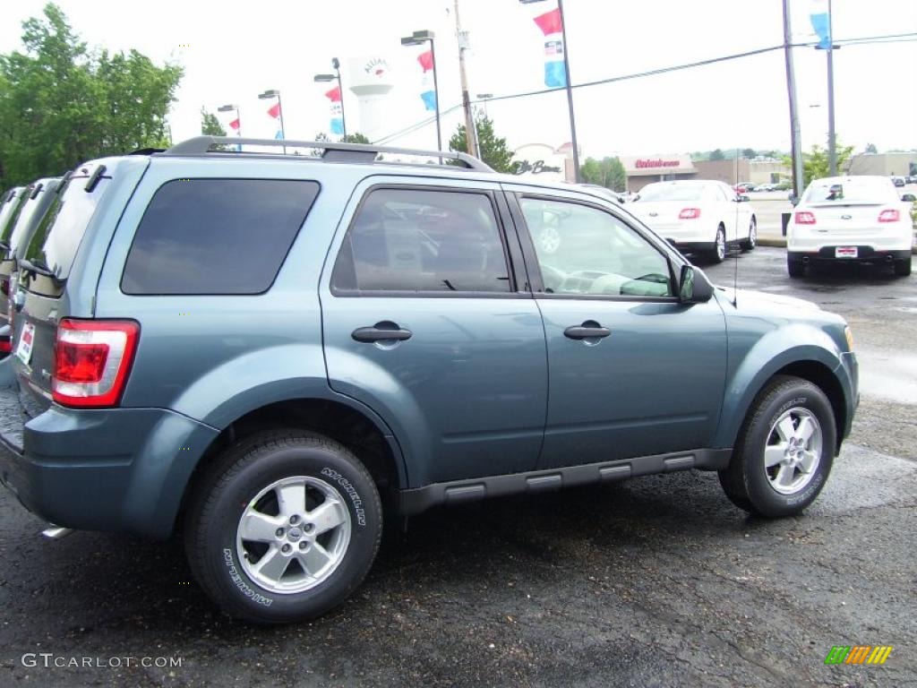 2010 Escape XLT V6 4WD - Steel Blue Metallic / Stone photo #7