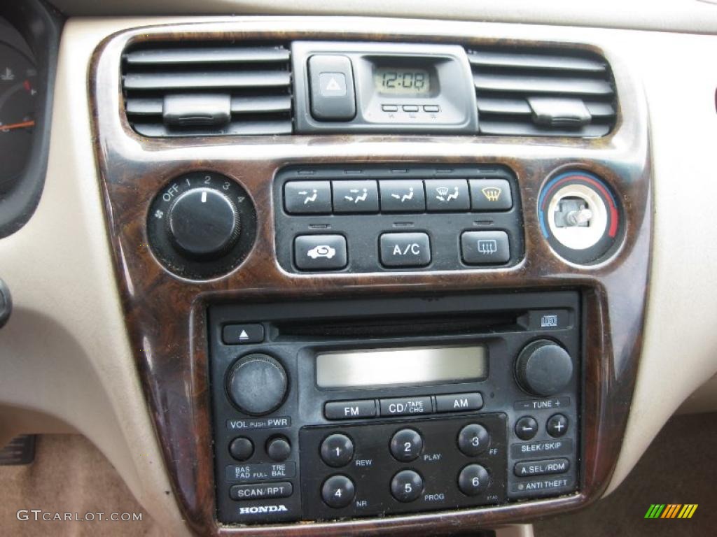 1999 Accord EX Coupe - Taffeta White / Ivory photo #6