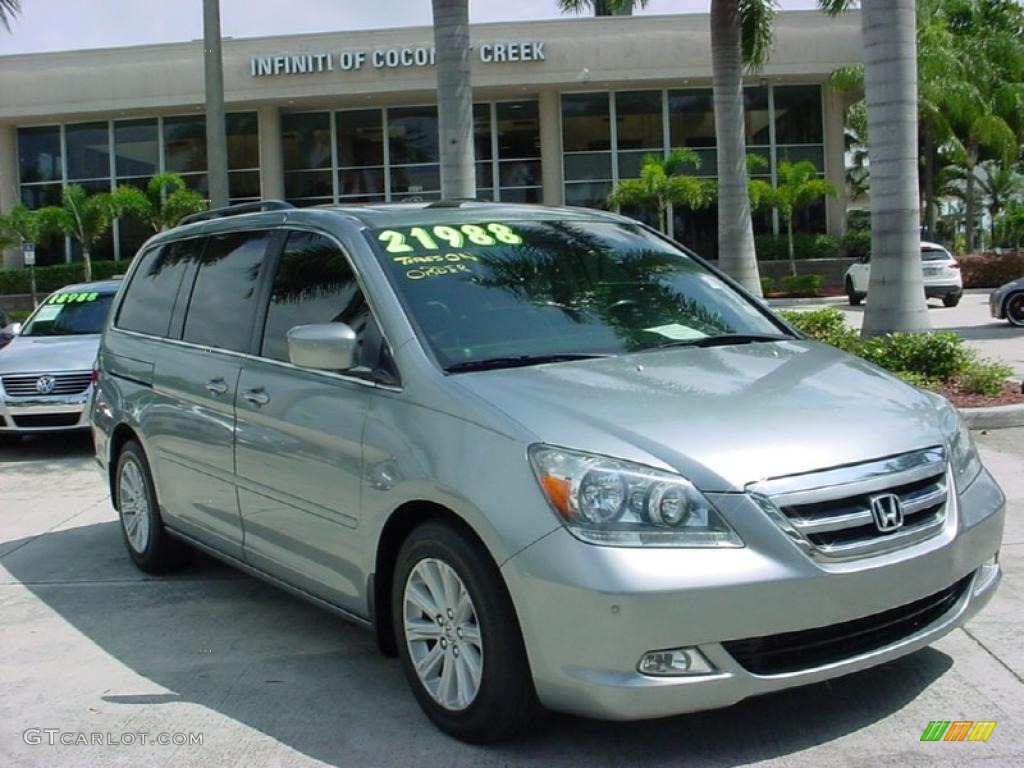 Slate Green Metallic Honda Odyssey