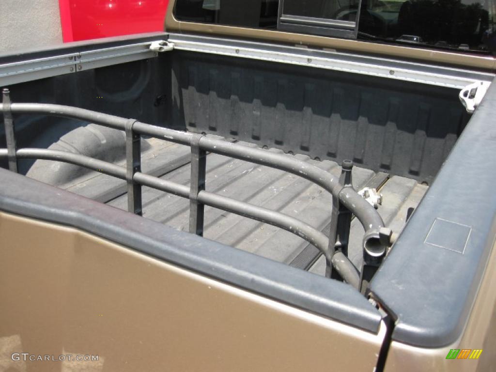 2004 Titan SE Crew Cab - Copper / Sand/Steel photo #6