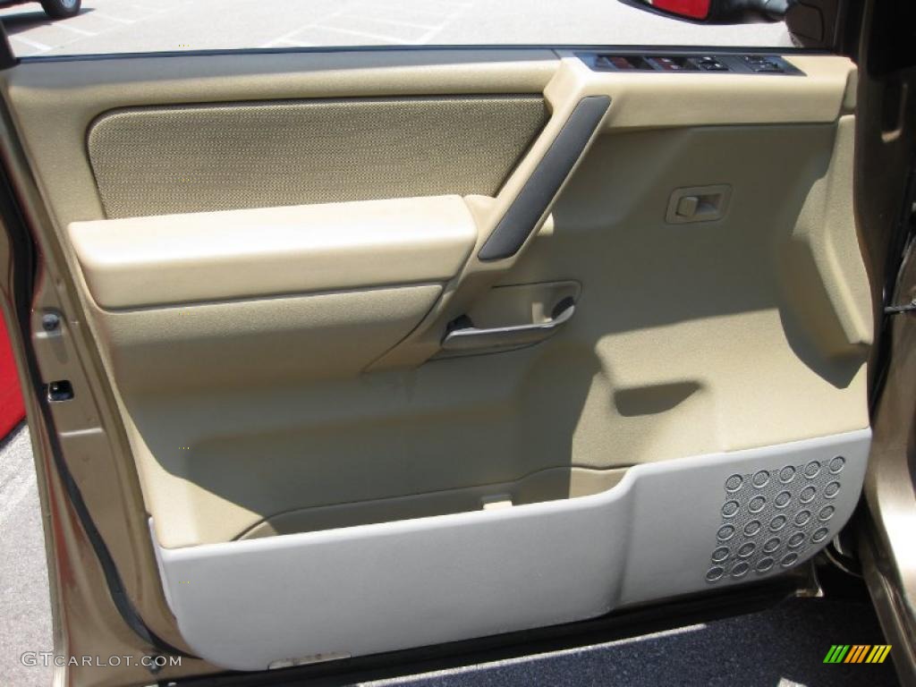 2004 Titan SE Crew Cab - Copper / Sand/Steel photo #11