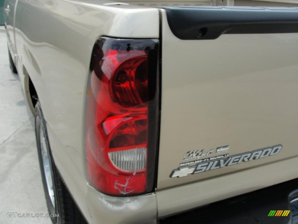 2004 Silverado 1500 LS Extended Cab - Sandstone Metallic / Tan photo #19