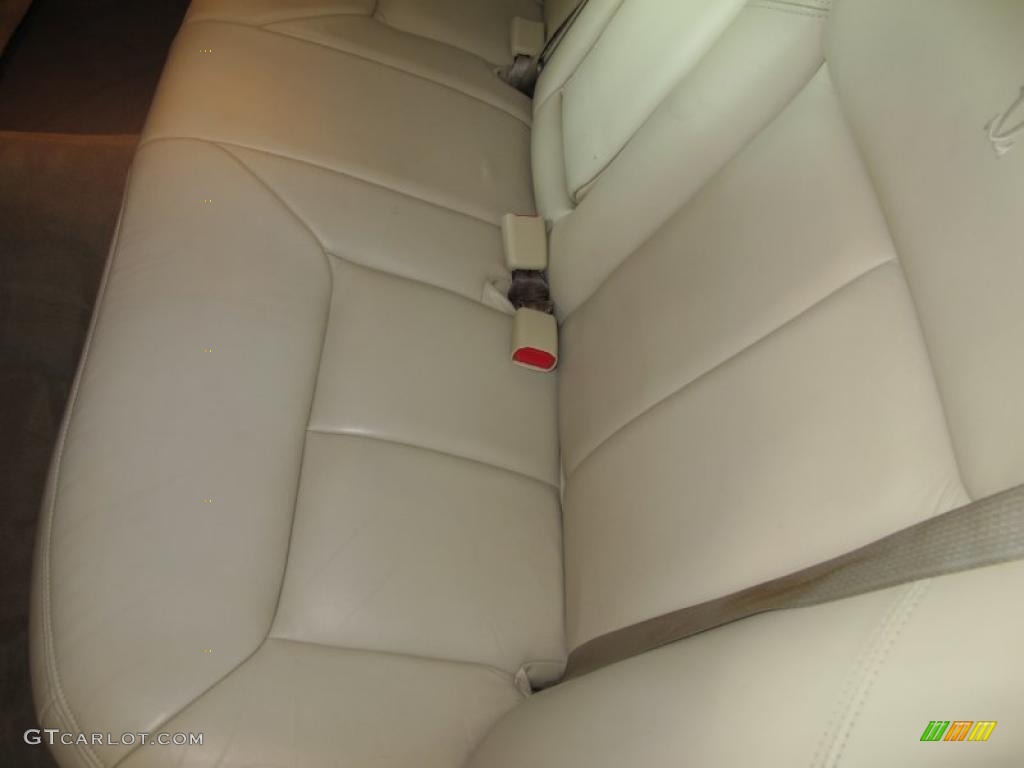 2000 Town Car Cartier - White Pearlescent Tri-Coat / Light Parchment photo #20