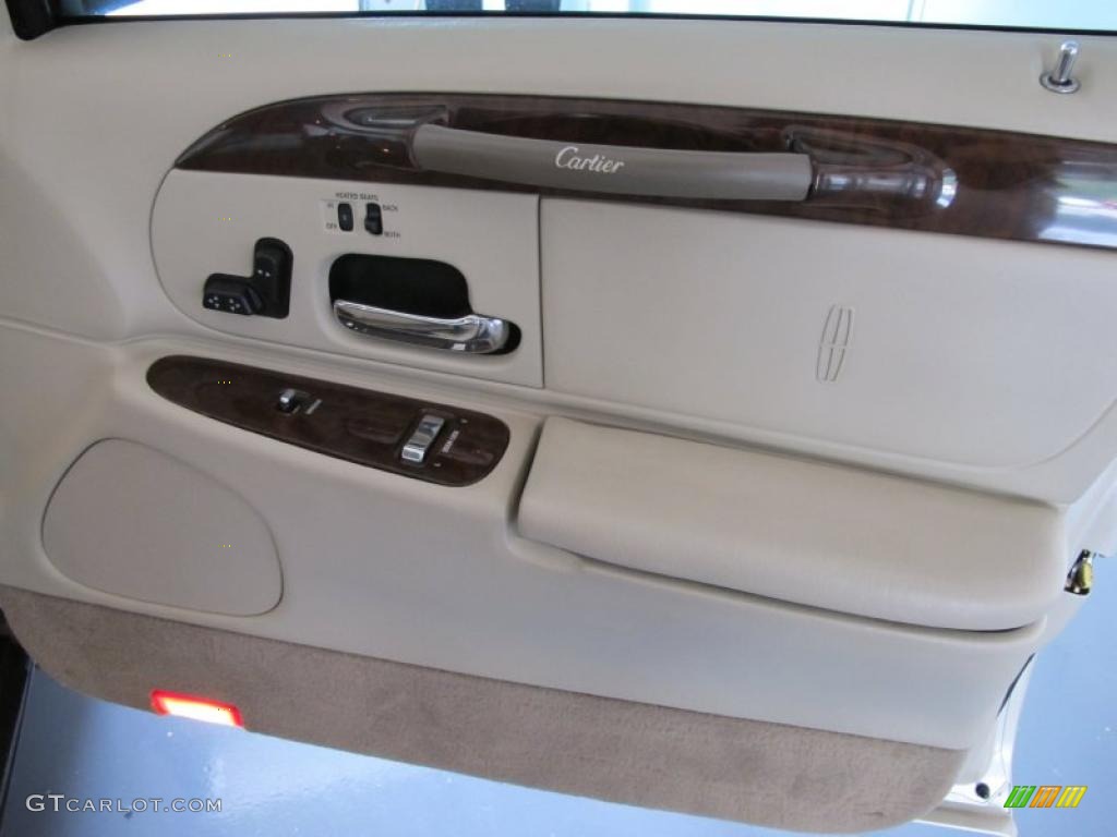 2000 Town Car Cartier - White Pearlescent Tri-Coat / Light Parchment photo #25