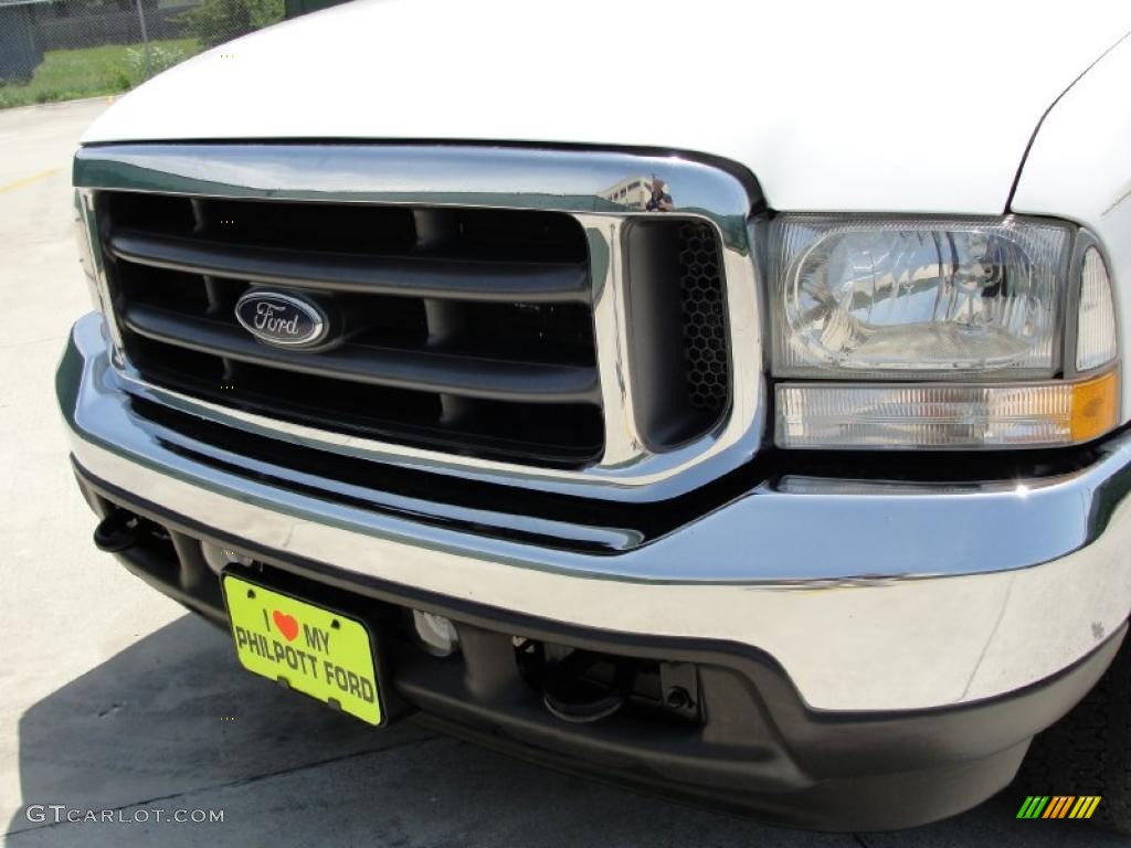 2004 F250 Super Duty XLT Crew Cab - Oxford White / Medium Parchment photo #11