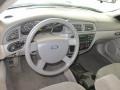 Vibrant White - Taurus SE Sedan Photo No. 12