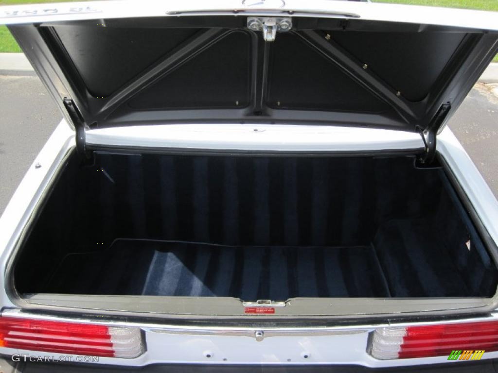 1986 Mercedes-Benz SL Class 560 SL Roadster Trunk Photo #31269676